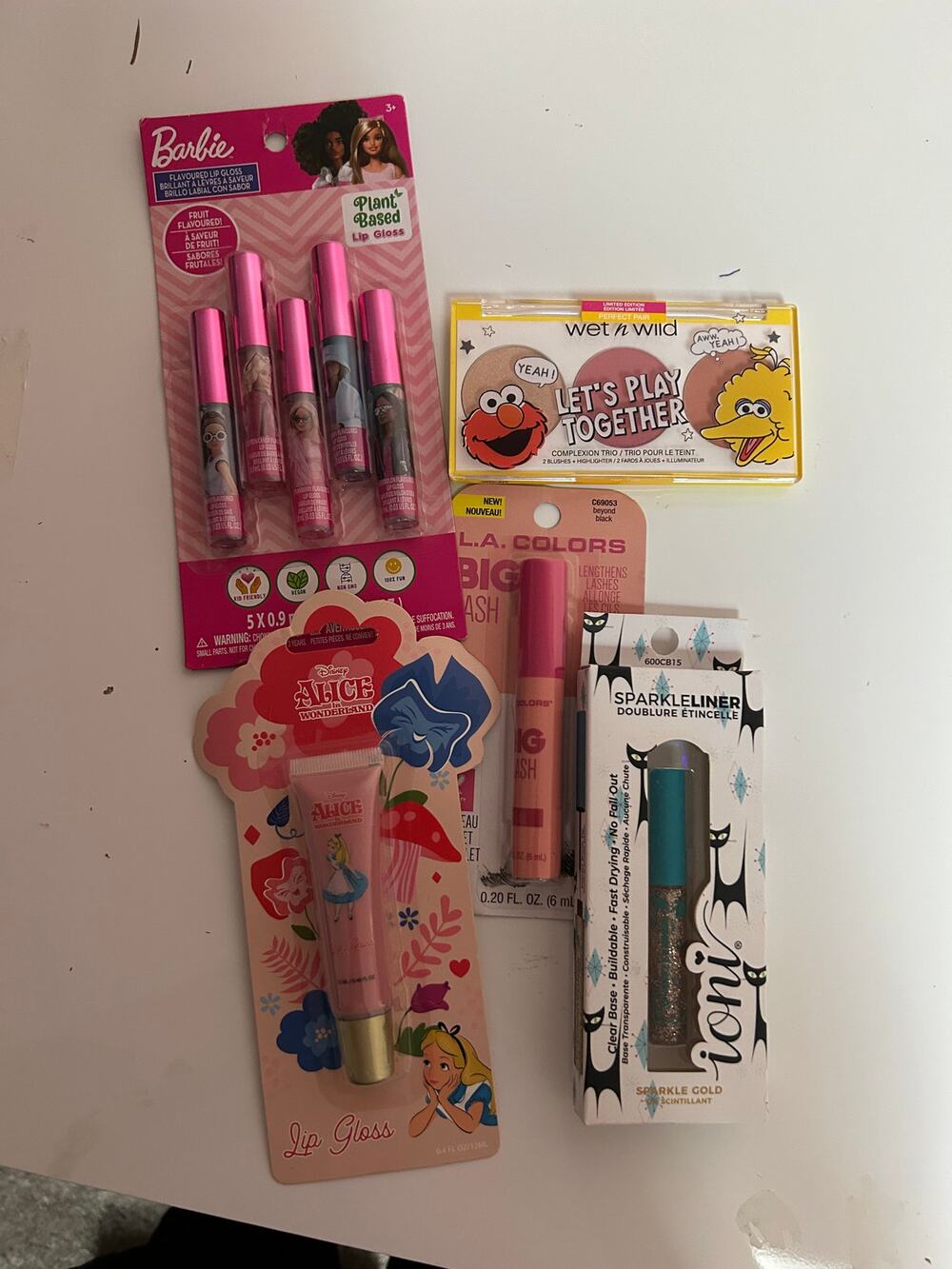 Girls Random Makeup